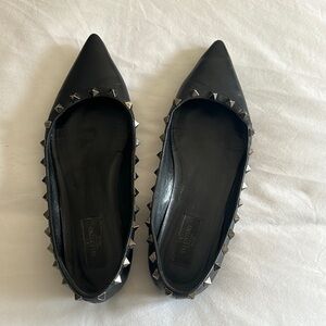 Valentino Women's Rockstud Black Studded Flats Pointed Toe small Heel
